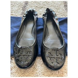 Tory Burch Minnie Travel Ballet - Black Patent - Size 9